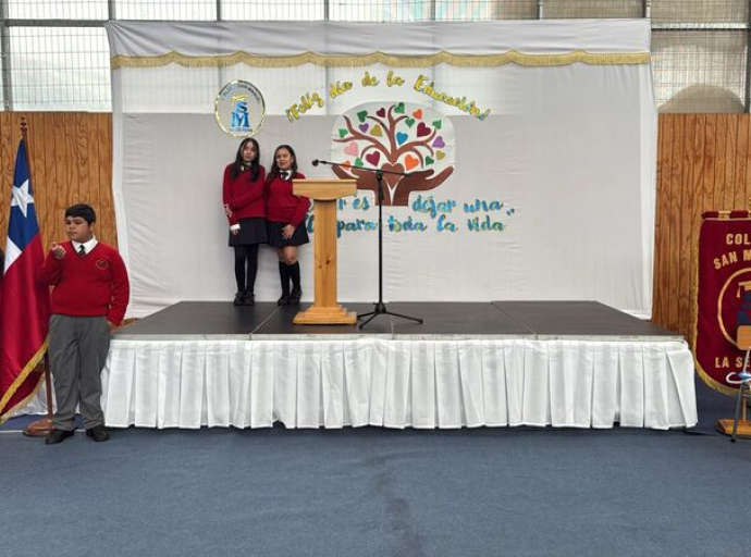 ACTO DÍA DE LA EDUCACIÓN 2025