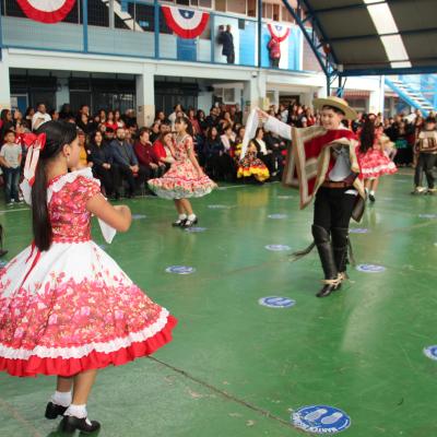 Presentacion Cueca 2 Ciclo 10