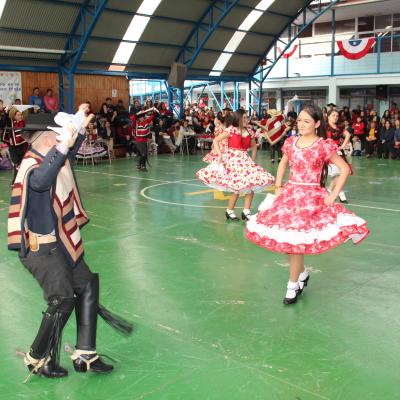 Presentacion Cueca 2 Ciclo 18